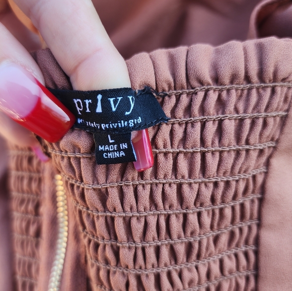 Privy crop top! - Picture 4 of 4